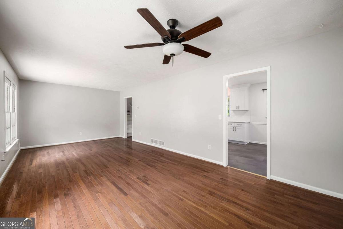 641 Gordon Combs Road Marietta - Photo 8