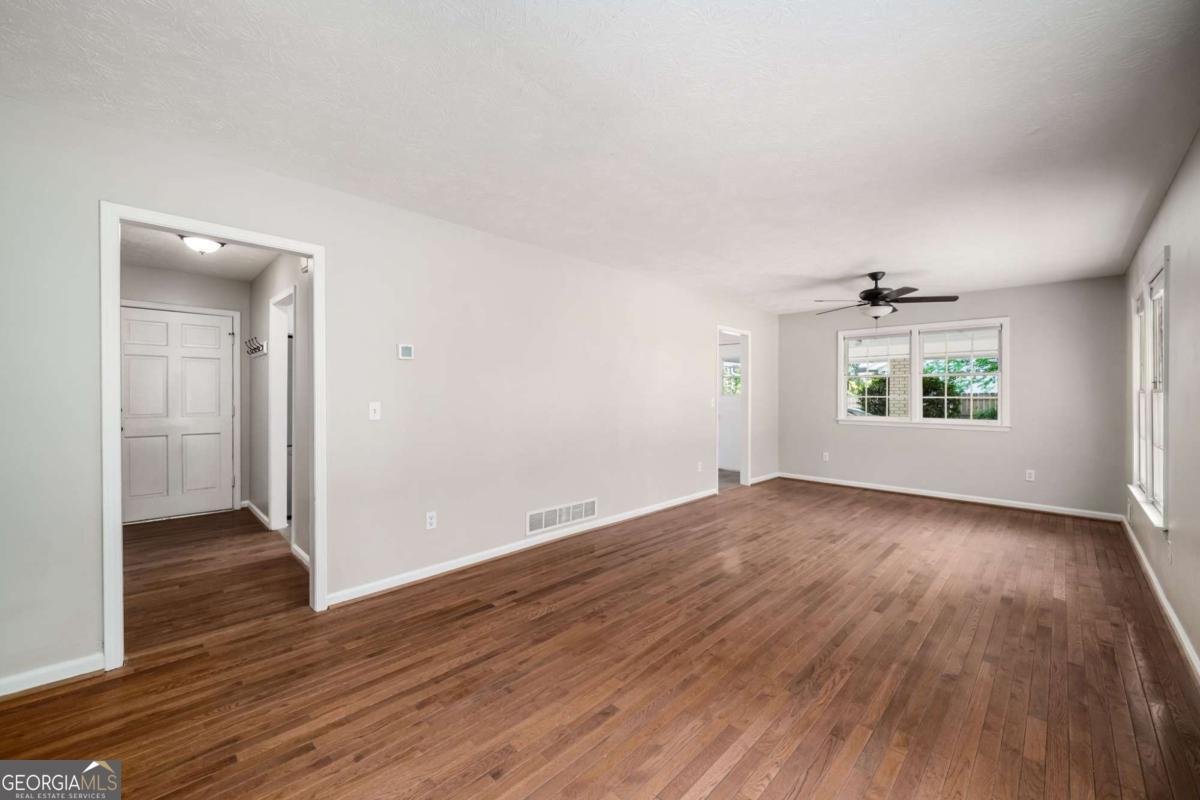 641 Gordon Combs Road Marietta - Photo 9