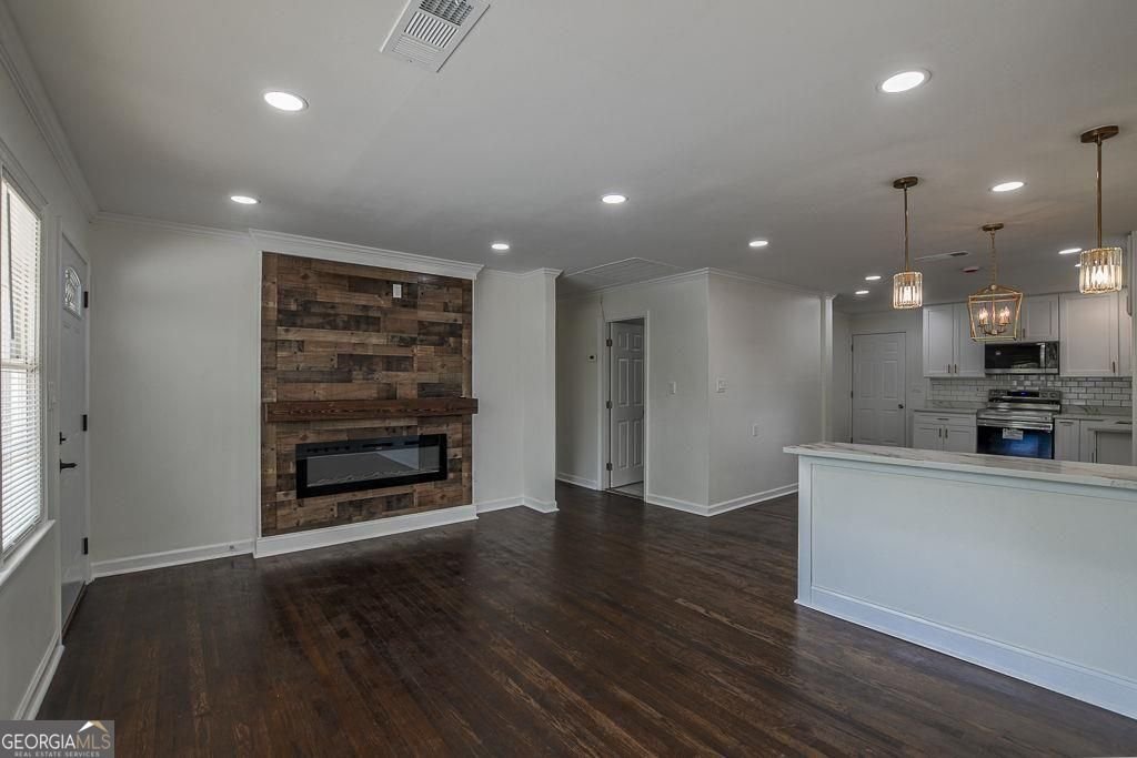 1044 Rocksprings Forest Park - Photo 10