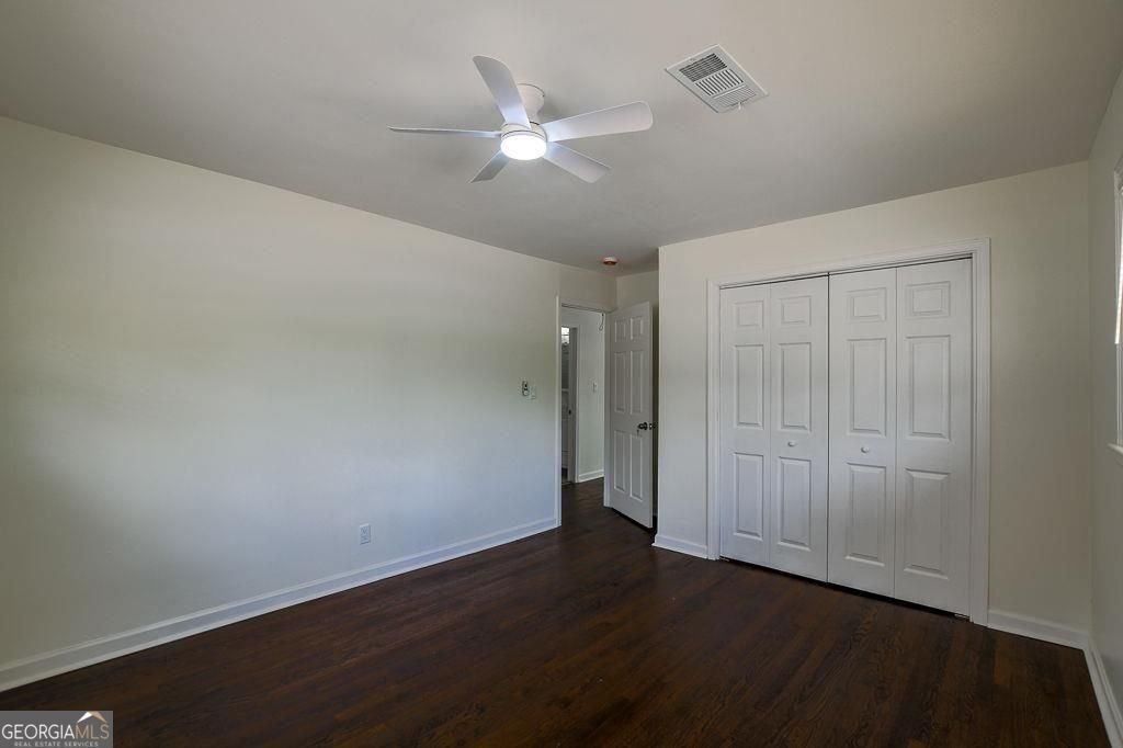 1044 Rocksprings Forest Park - Photo 17