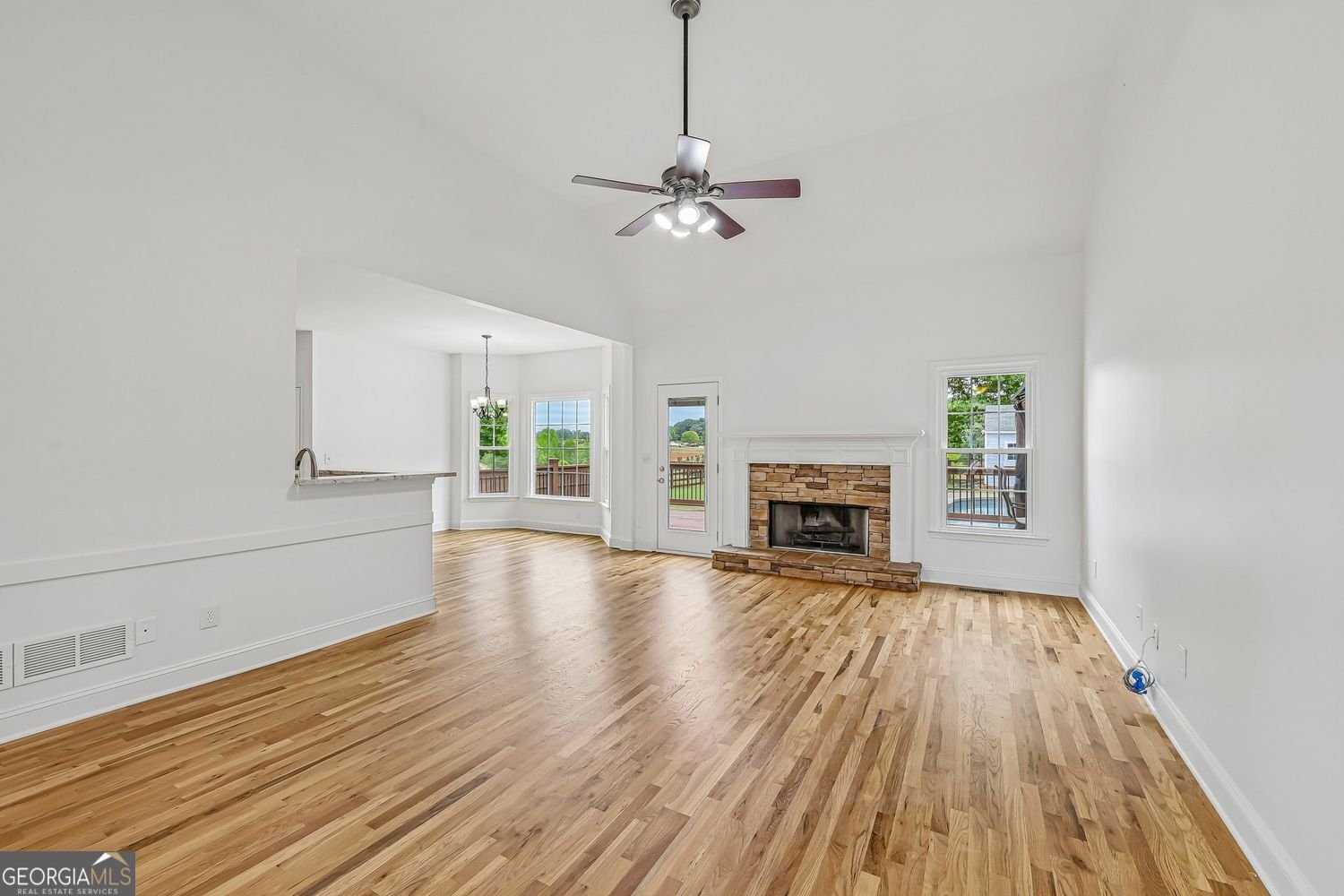 7125 Creek Ridge Drive Gainesville - Photo 10