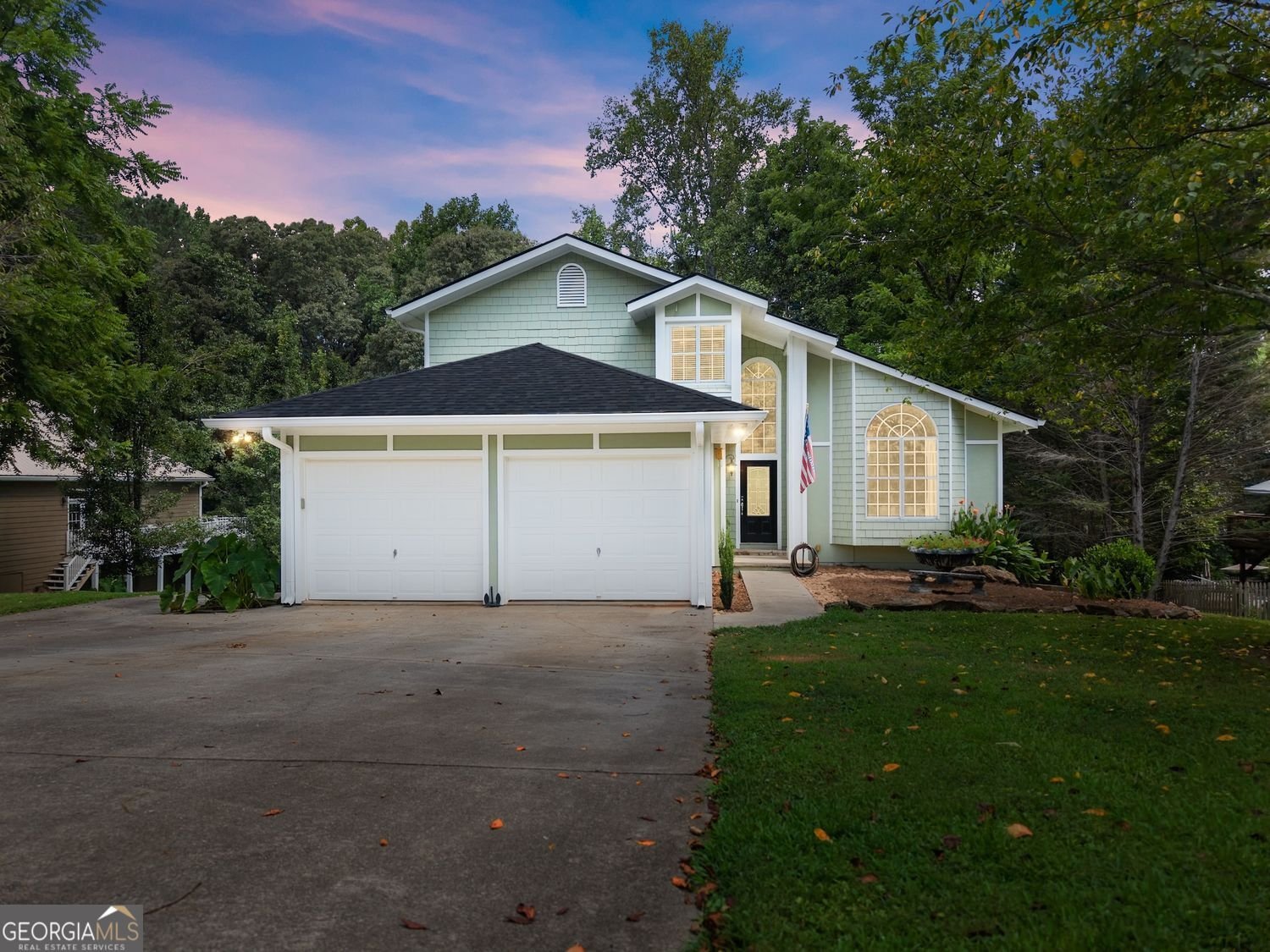 272 Indian Cove Drive Dawsonville - Photo 1