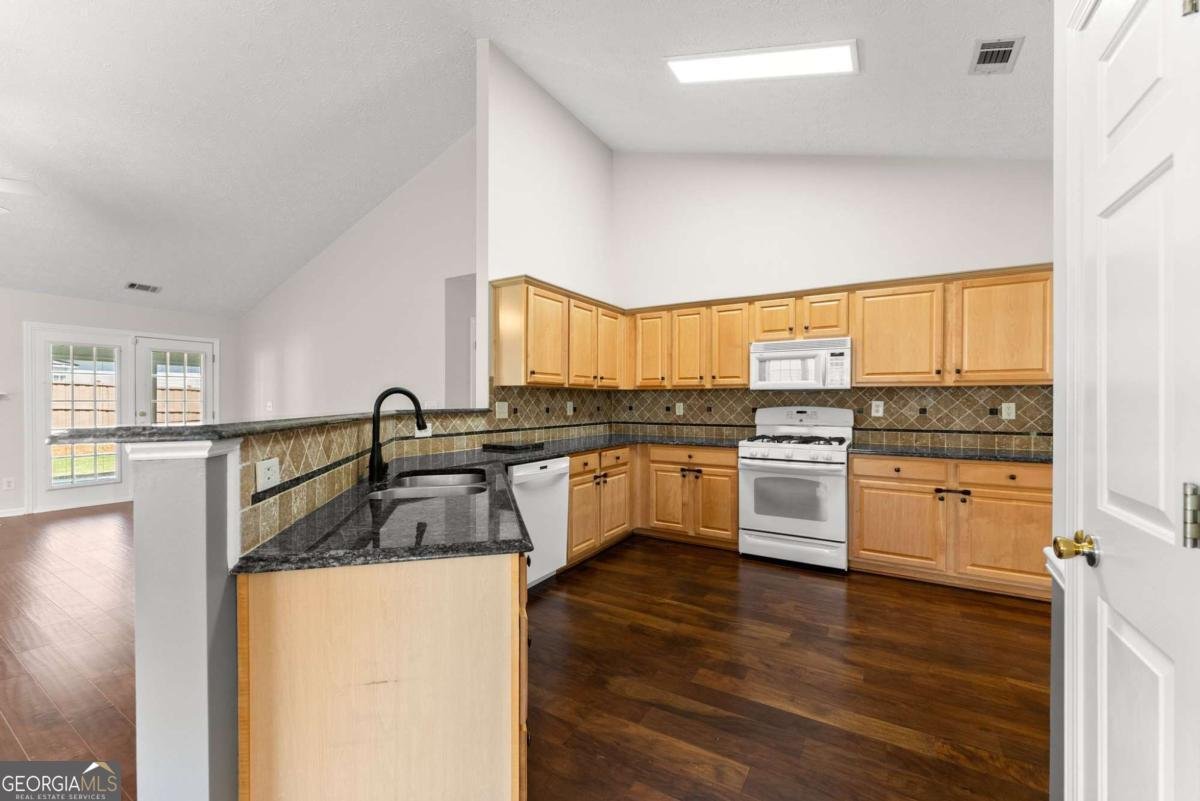 1718 Sapling Court Lawrenceville - Photo 14