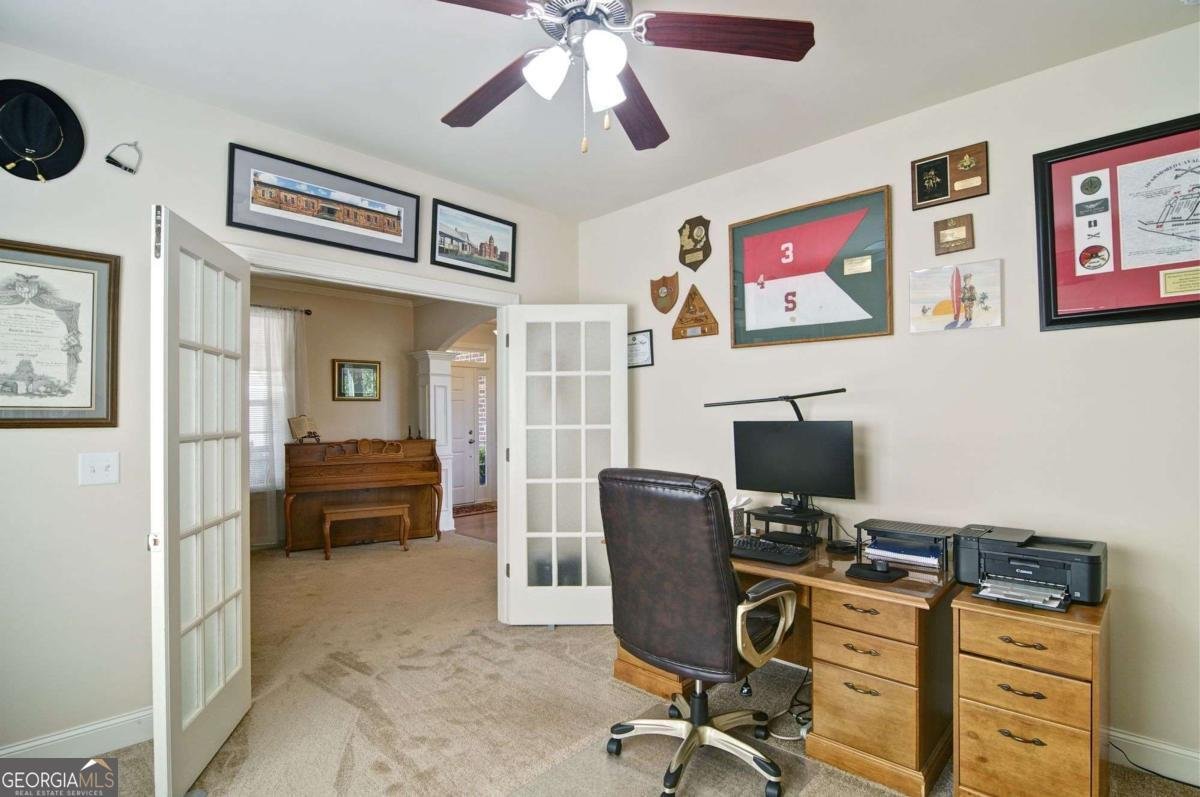 503 Lakeview Court Woodstock - Photo 12