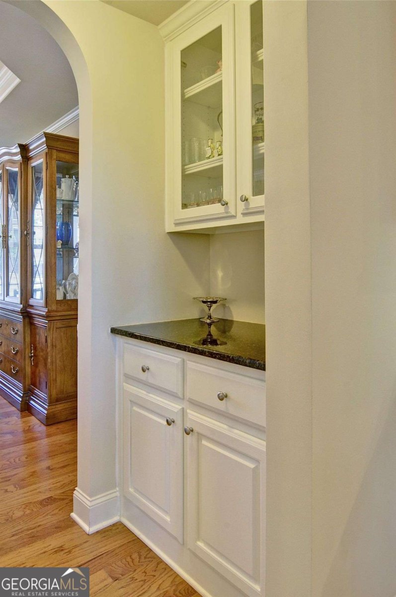 503 Lakeview Court Woodstock - Photo 19