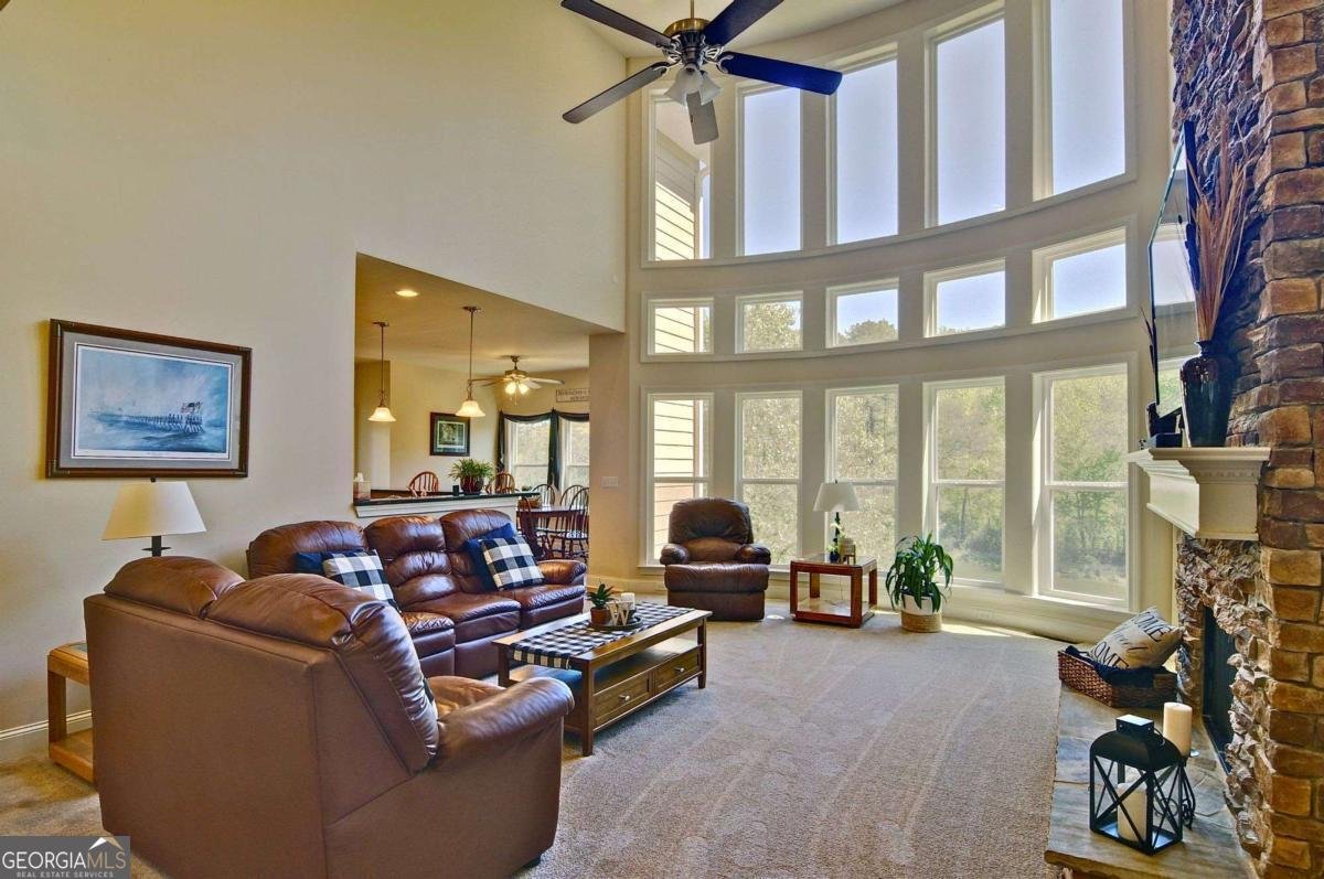 503 Lakeview Court Woodstock - Photo 34