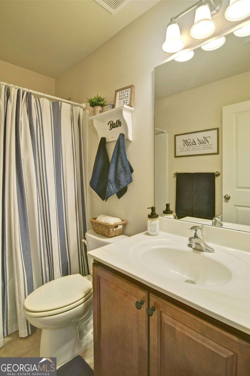 503 Lakeview Court Woodstock - Photo 54