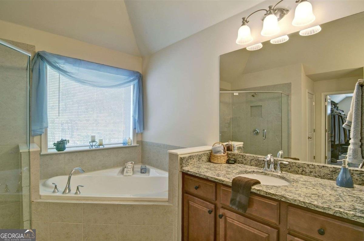 503 Lakeview Court Woodstock - Photo 64