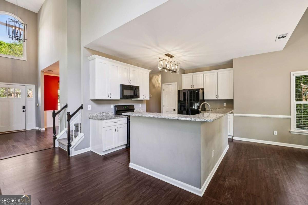 145 Croftwood Court Johns Creek - Photo 9