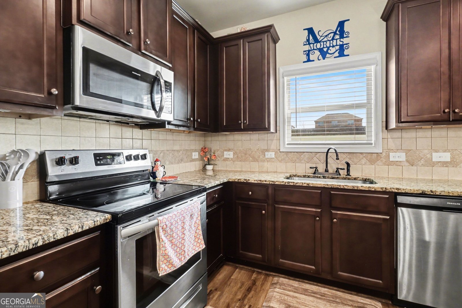 160 Amelia Way Ellenwood - Photo 18