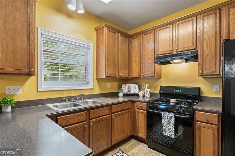 824 Ash Street Canton - Photo 16