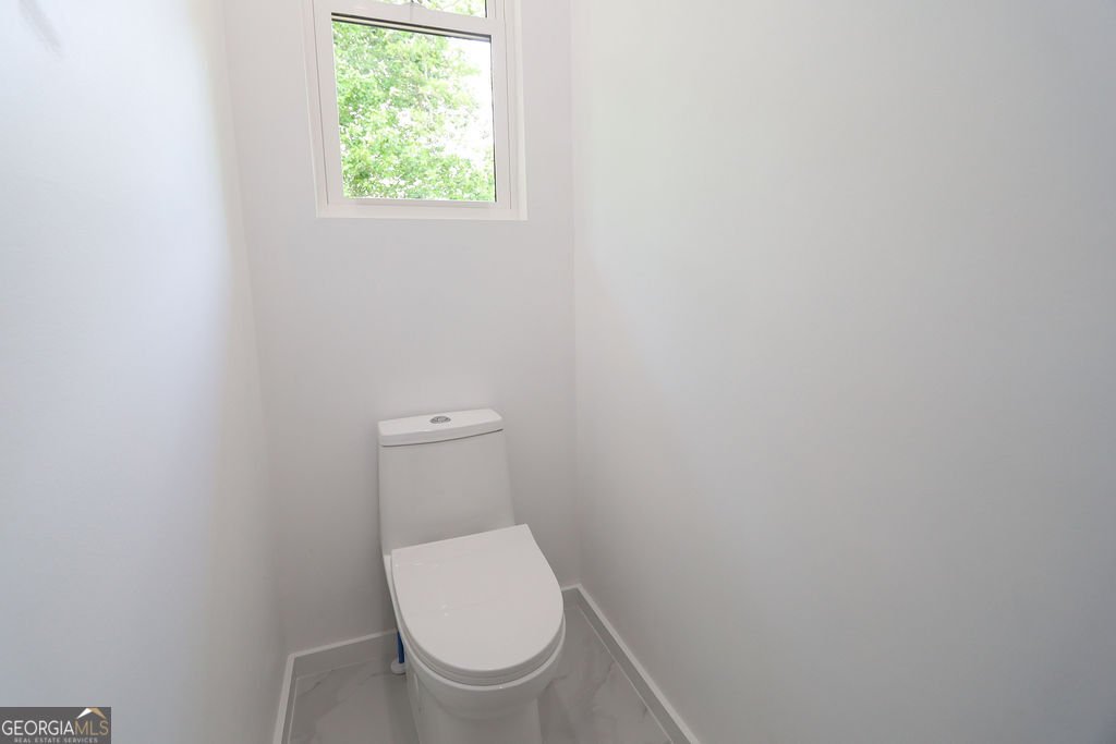 298 Creighton Avenue Scottdale - Photo 14