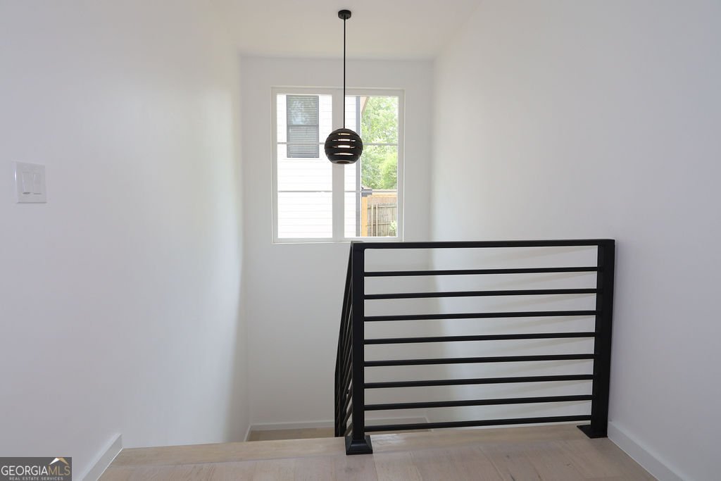 298 Creighton Avenue Scottdale - Photo 6