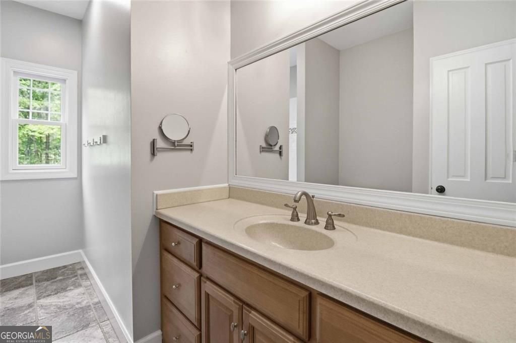 4930 H D Atha Road Covington - Photo 36