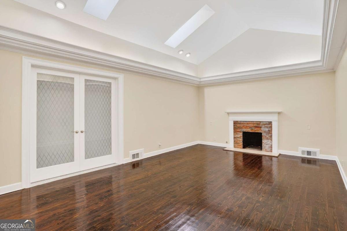 1190 Wesley Road Atlanta - Photo 8