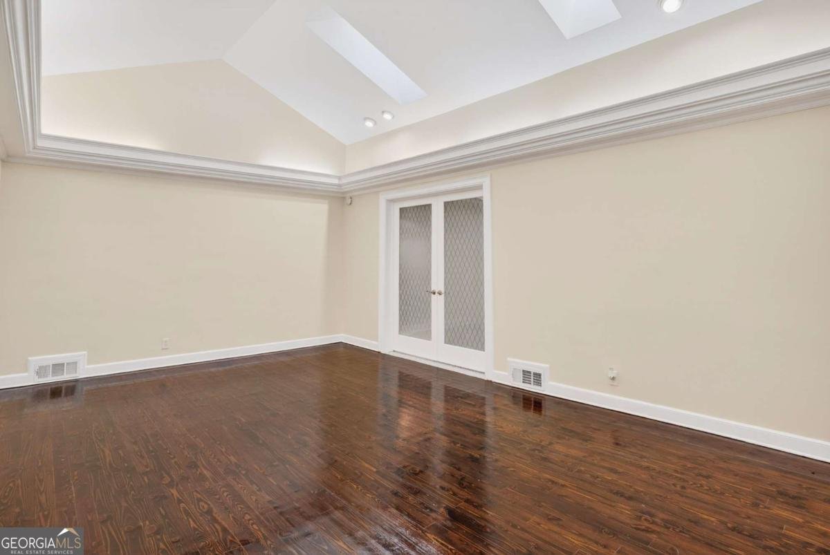 1190 Wesley Road Atlanta - Photo 9