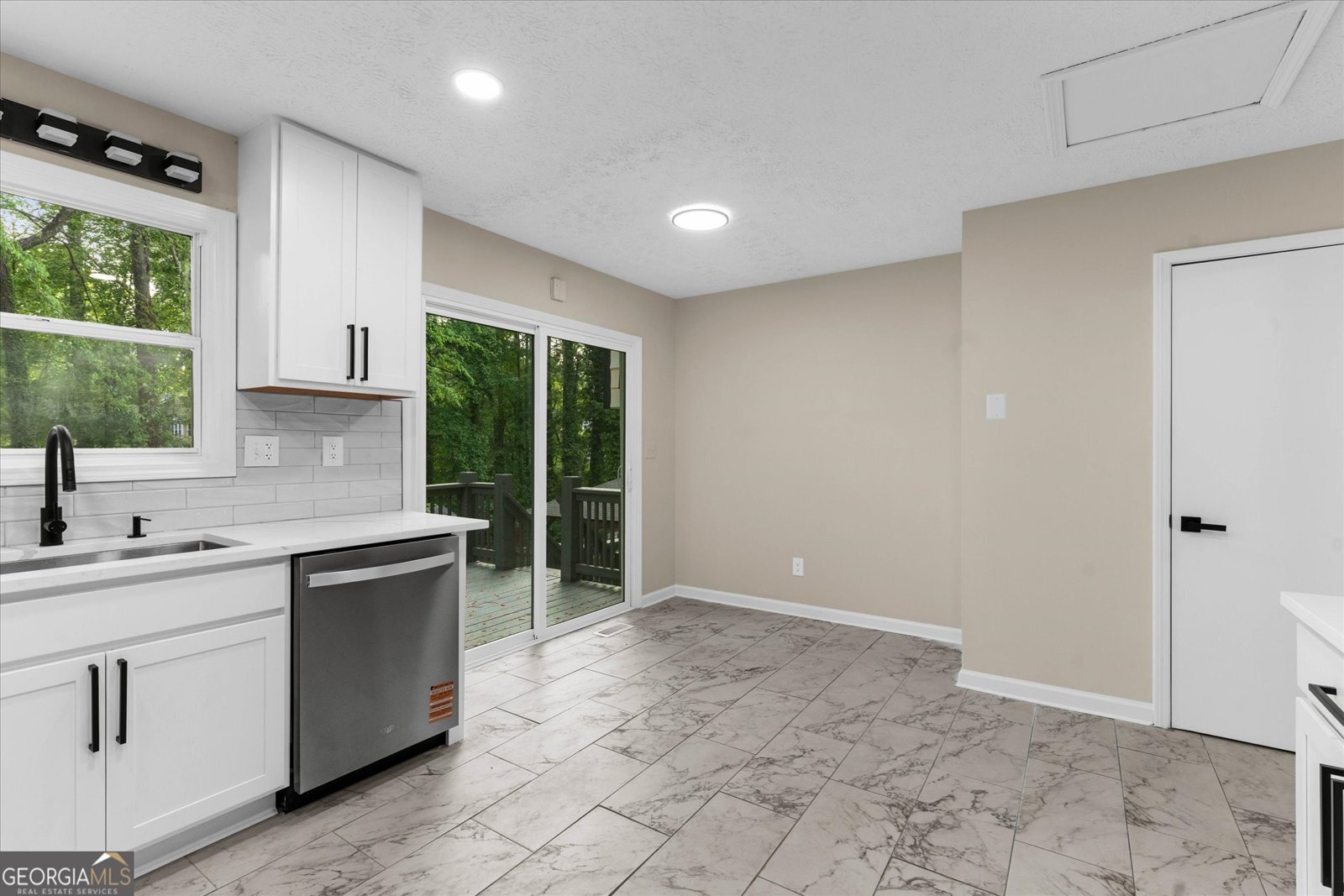 355 Mckees Rock Lane Lawrenceville - Photo 22