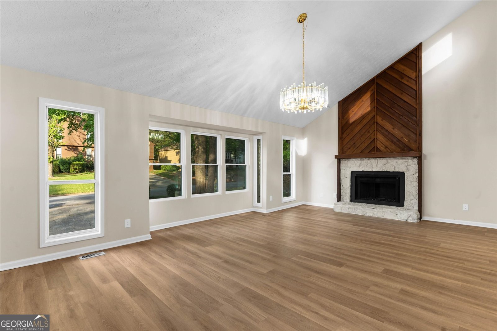 355 Mckees Rock Lane Lawrenceville - Photo 9