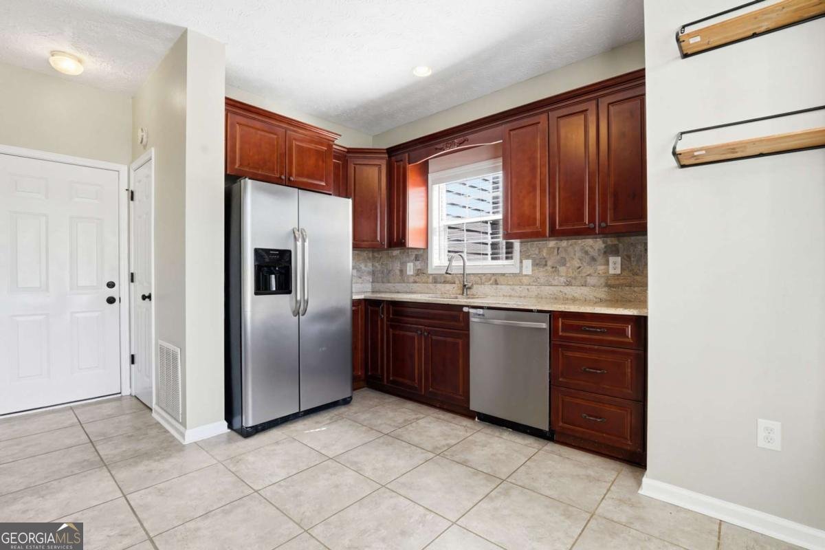 2161 Berryhill Circle Smyrna - Photo 18