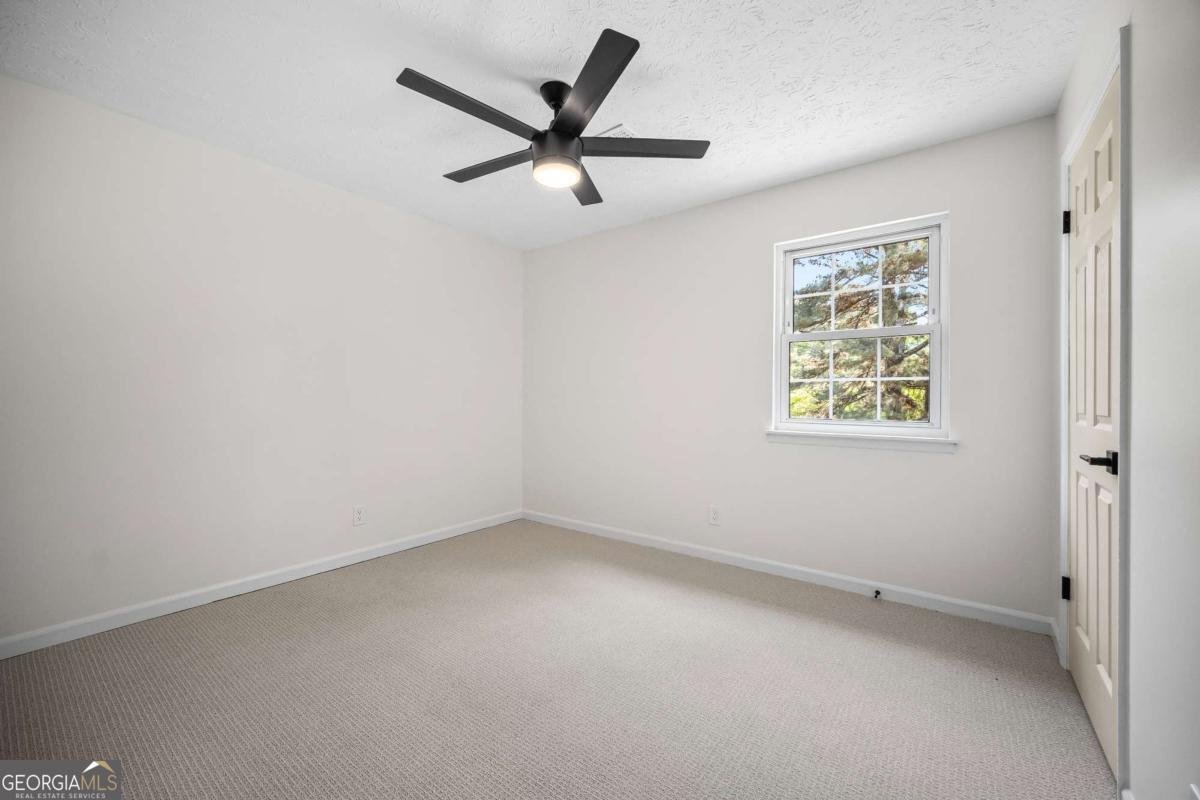 3795 Irwin Bridge Road Conyers - Photo 24