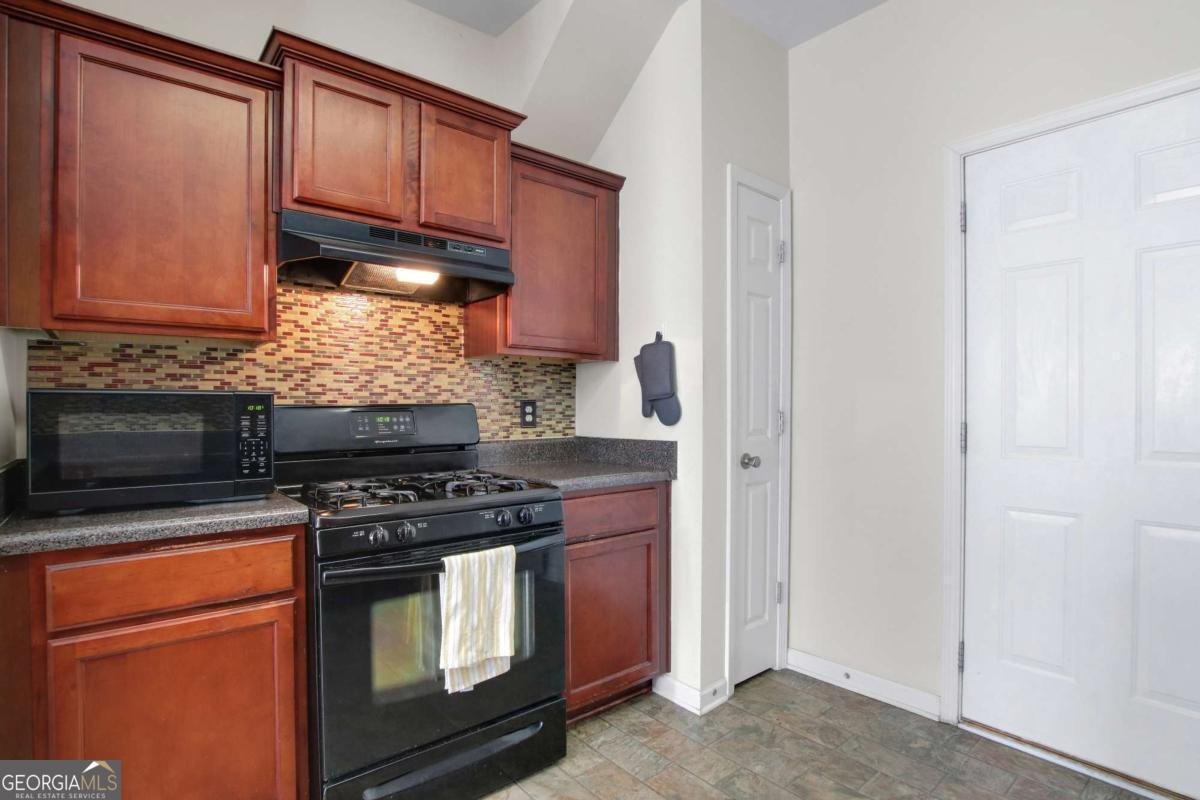 2951 Oshields Court Marietta - Photo 11