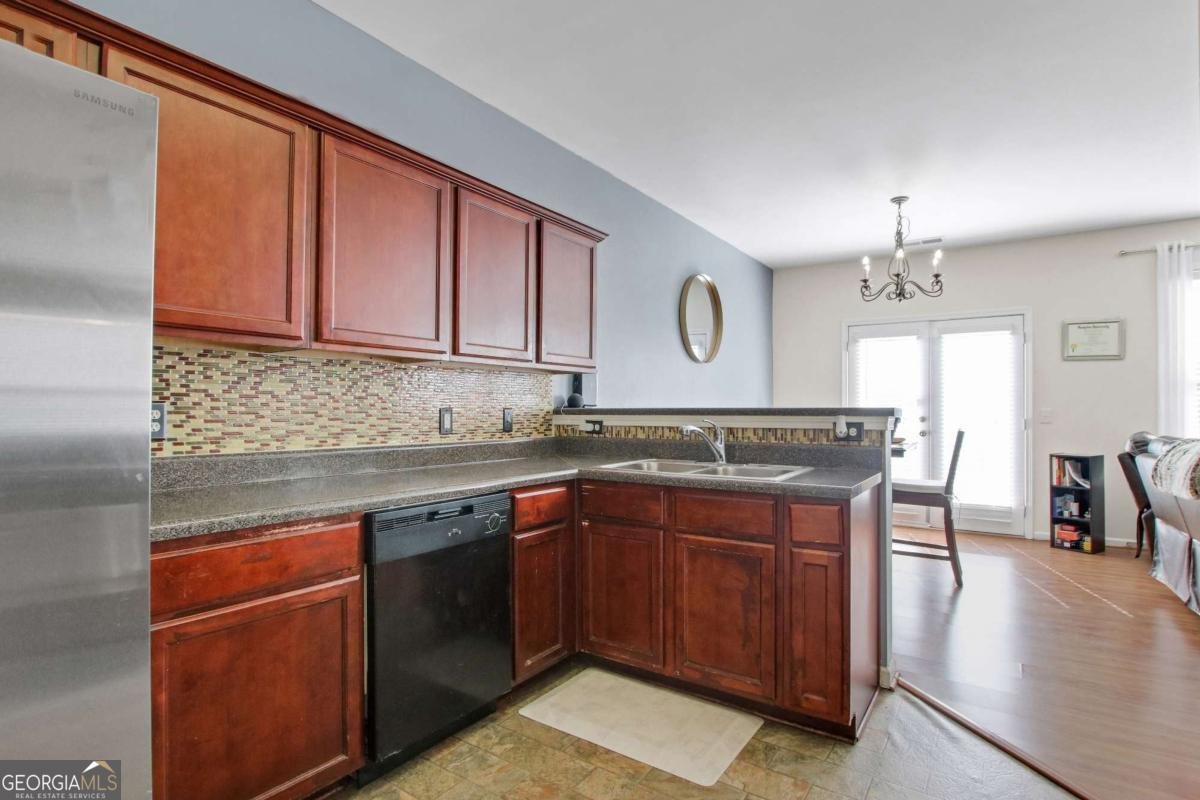 2951 Oshields Court Marietta - Photo 14