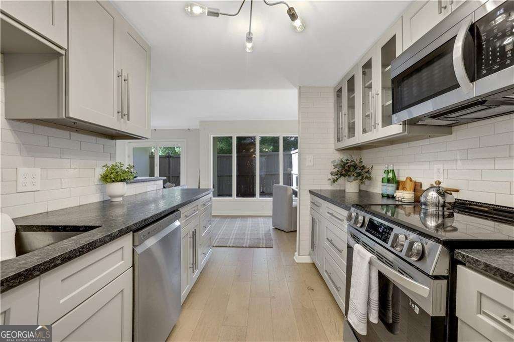 9 Ivy Gates Atlanta - Photo 14