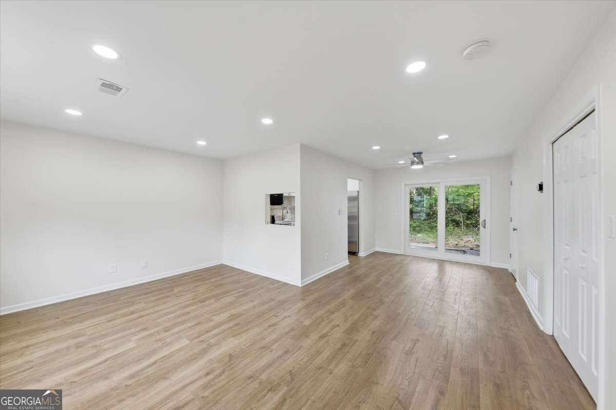 2050 Lenoa Lane Austell - Photo 8