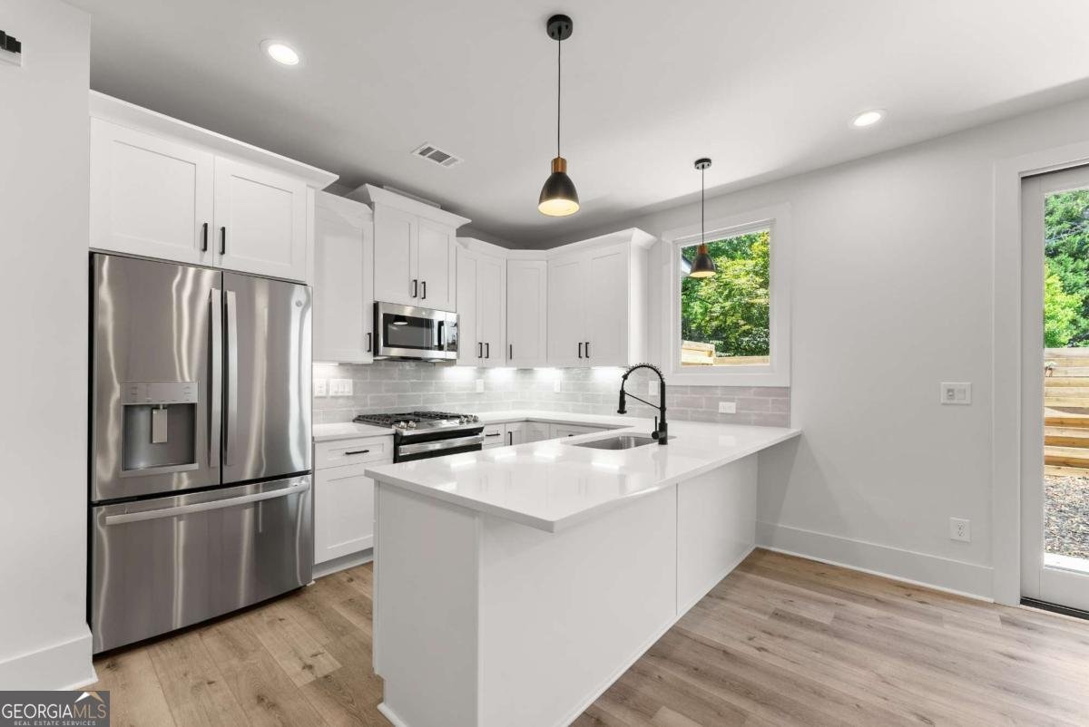 376 Forrest Avenue Gainesville - Photo 8