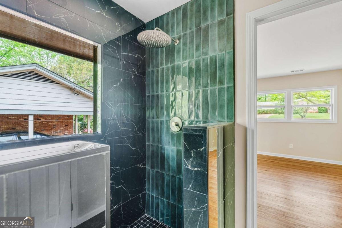 1888 Delphine Drive Decatur - Photo 12