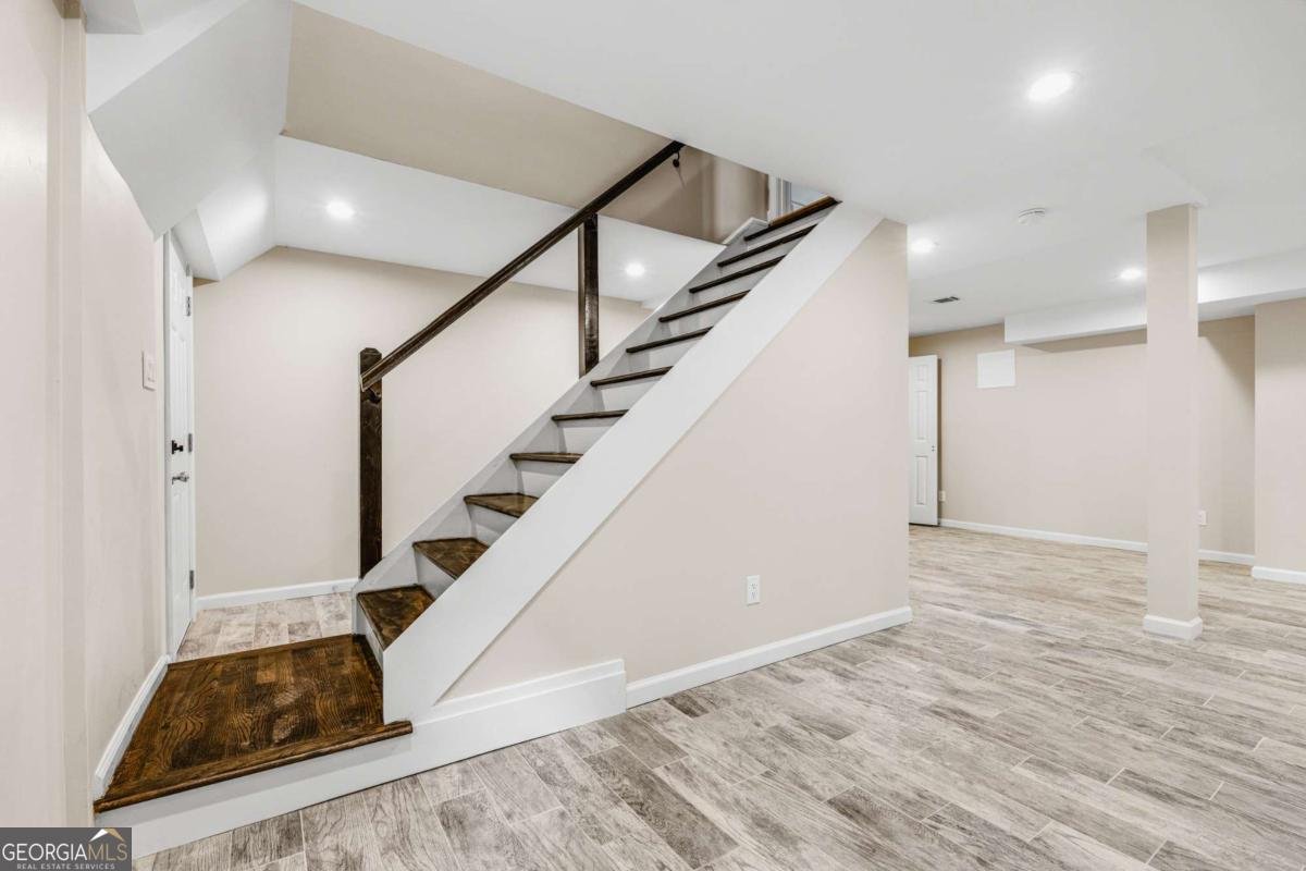 1888 Delphine Drive Decatur - Photo 19