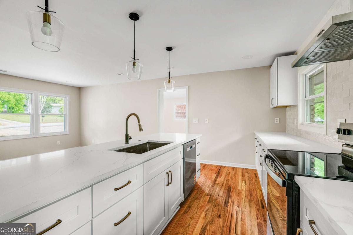 1888 Delphine Drive Decatur - Photo 7