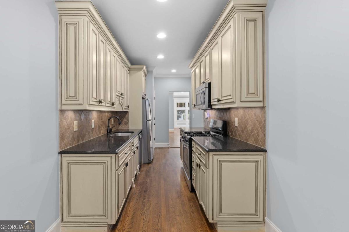 653 Highland Avenue Atlanta - Photo 14