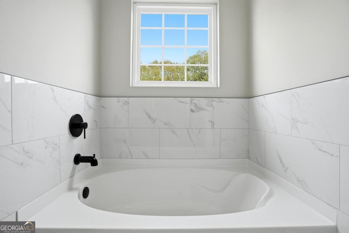 7812 Keepsake Lane Flowery Branch - Photo 18