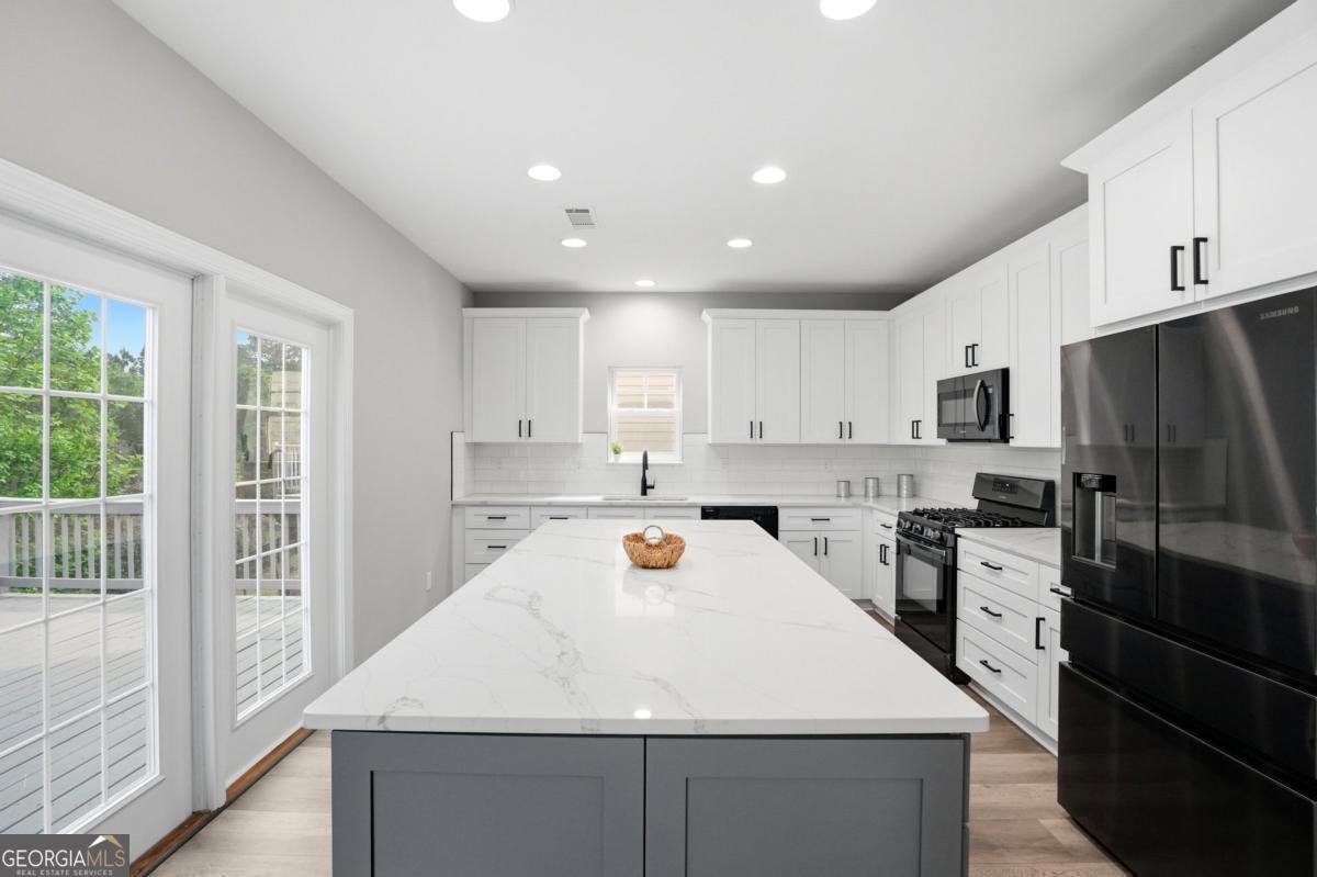 7812 Keepsake Lane Flowery Branch - Photo 8