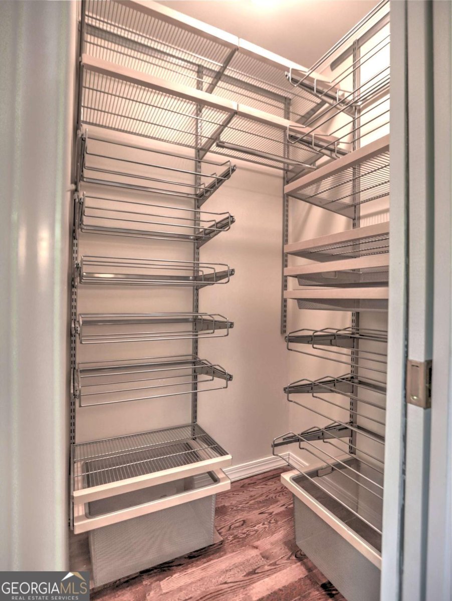 393 Hilderbrand Drive Sandy Springs - Photo 27