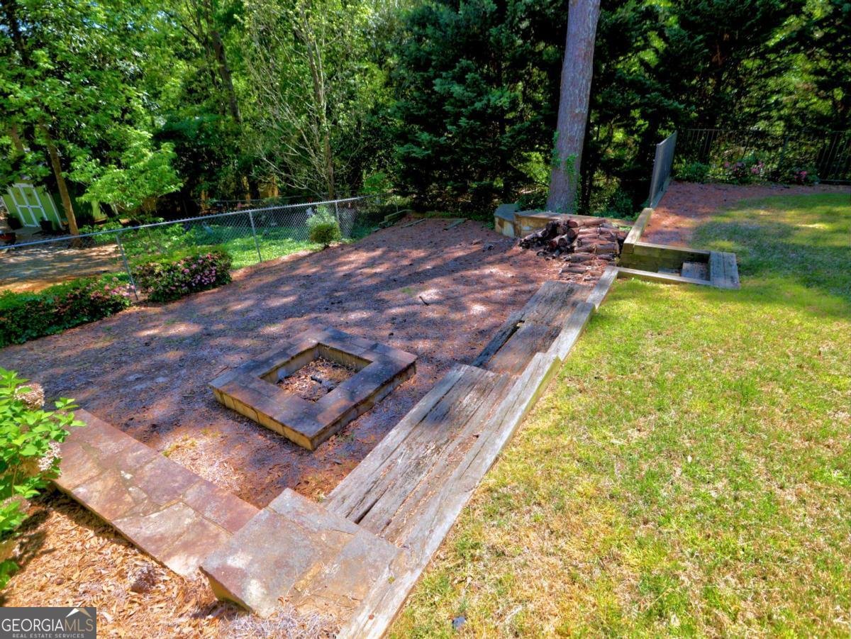 393 Hilderbrand Drive Sandy Springs - Photo 45