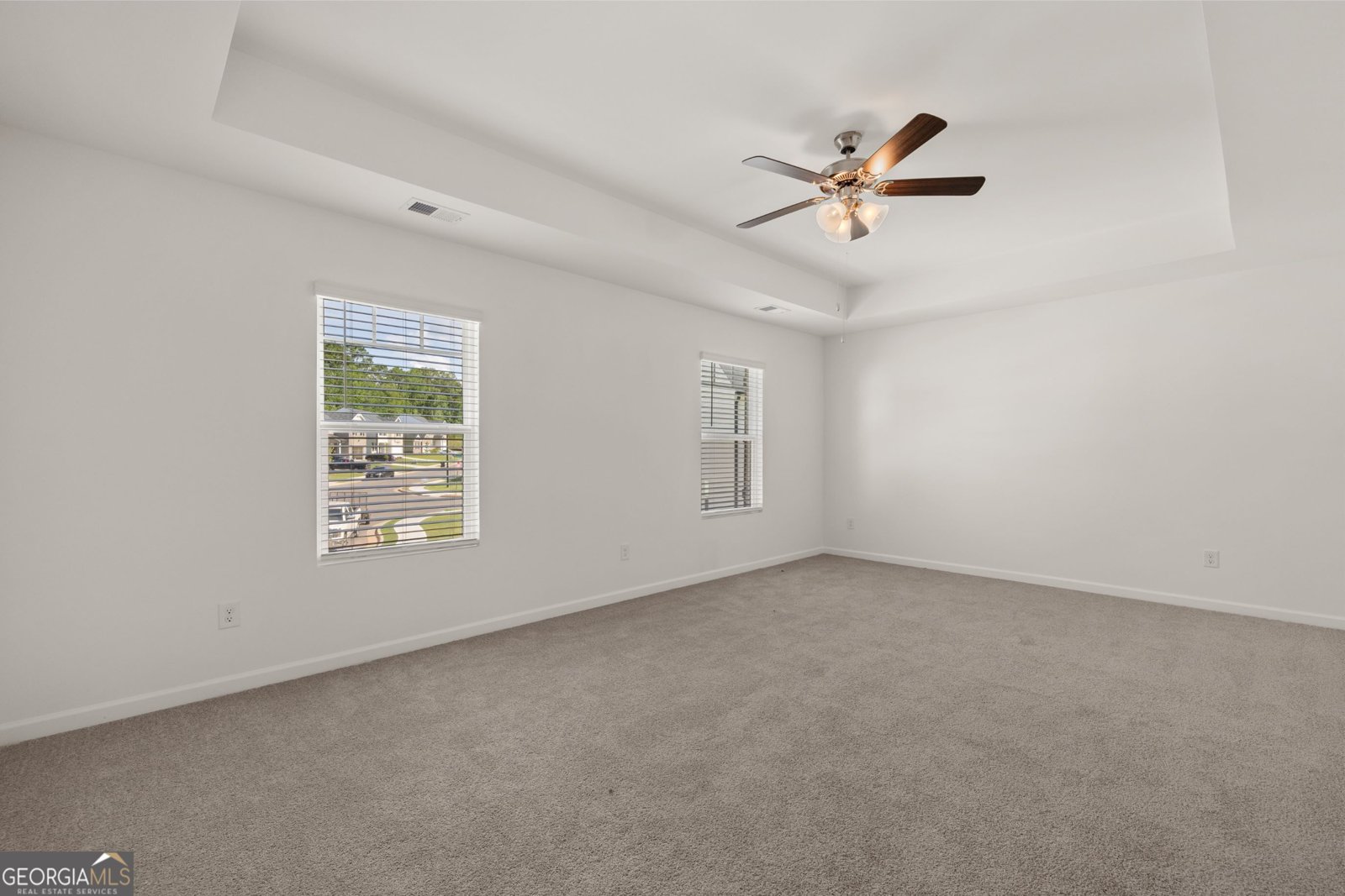 668 Whitman Lane Stockbridge - Photo 7