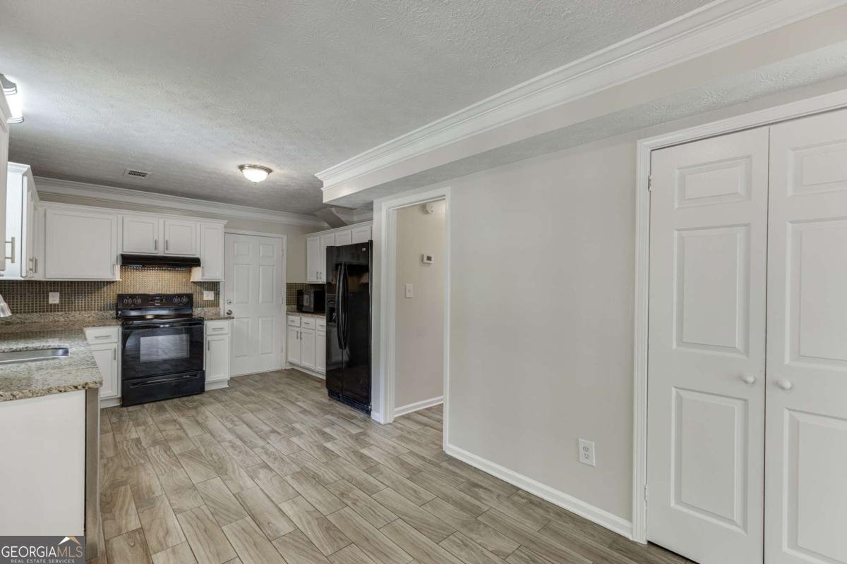 811 Forest Park Lane Suwanee - Photo 13