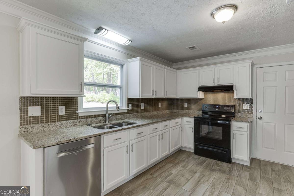 811 Forest Park Lane Suwanee - Photo 15