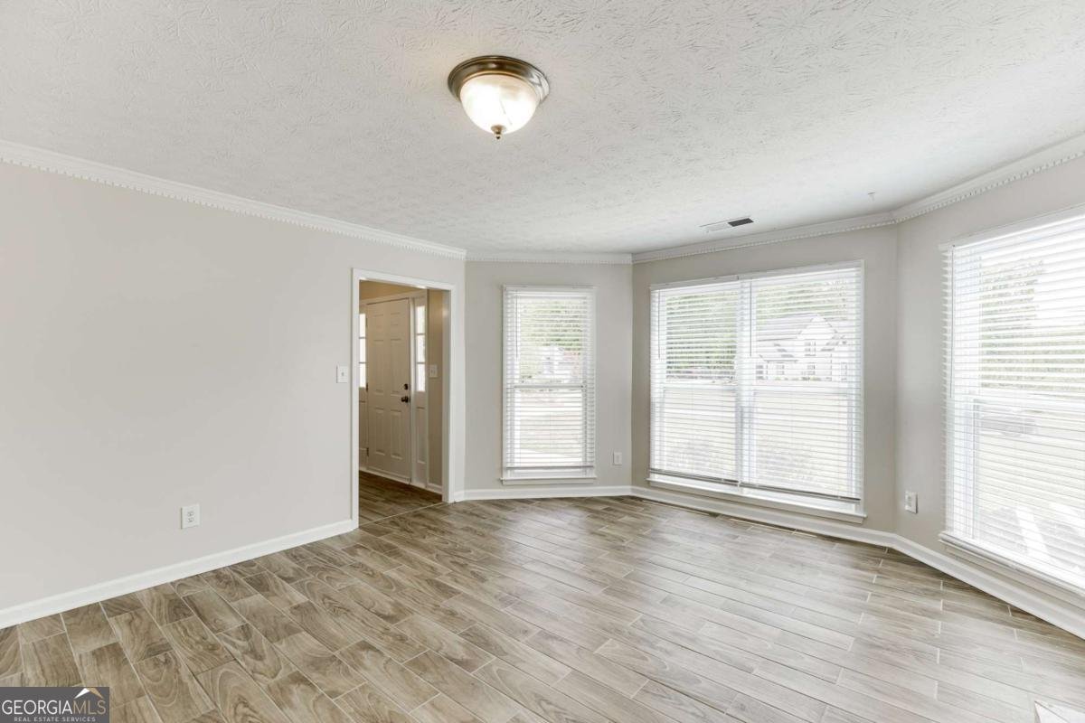 811 Forest Park Lane Suwanee - Photo 8