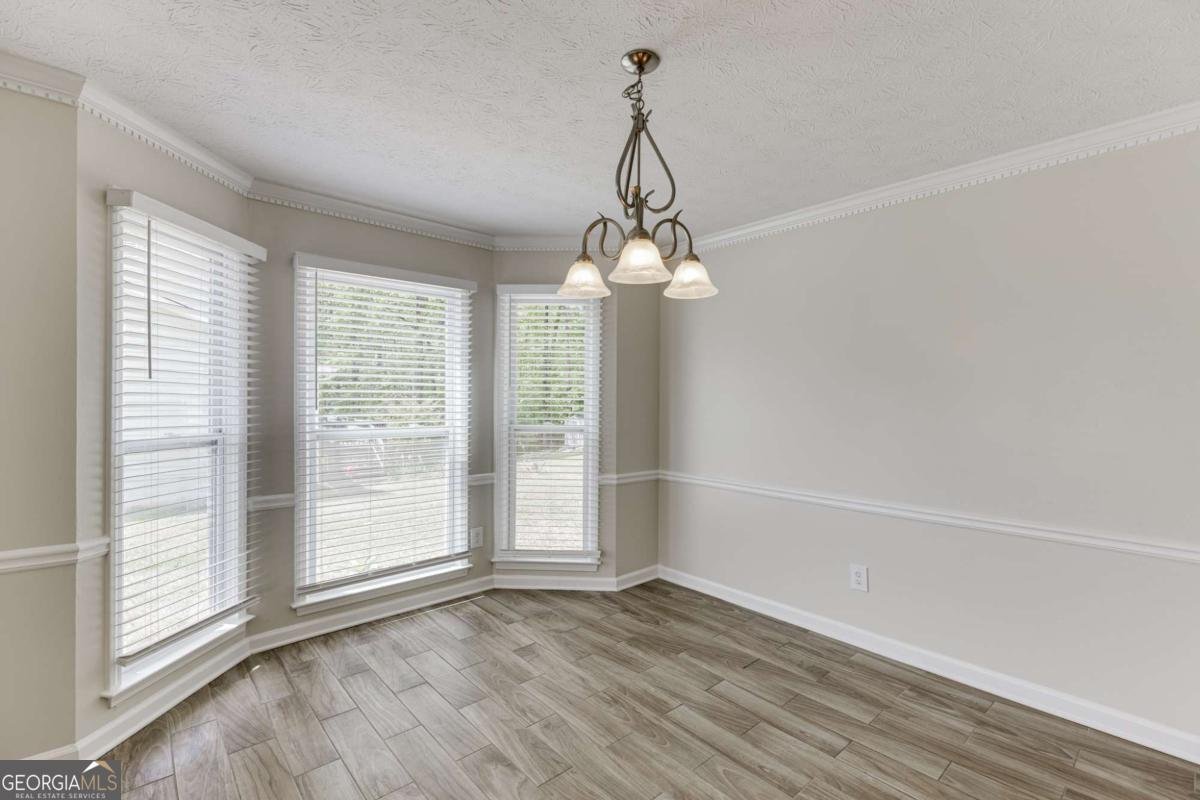 811 Forest Park Lane Suwanee - Photo 9