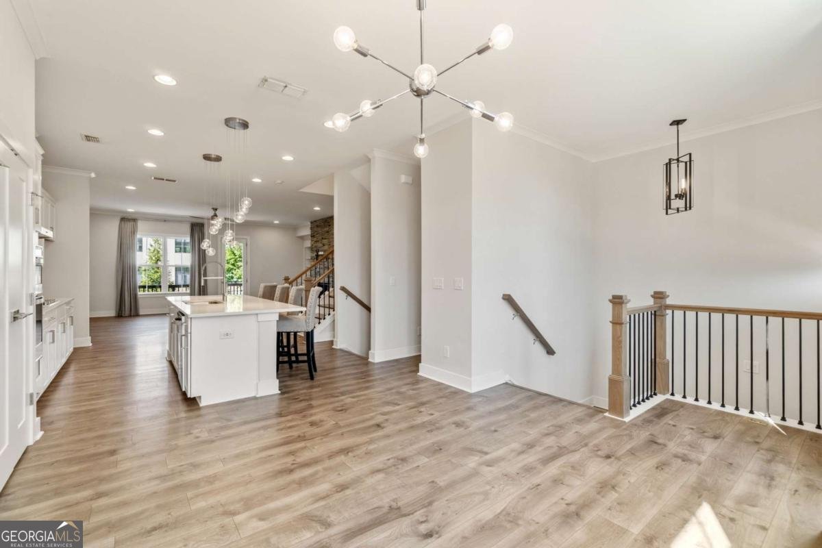 615 Fair View Circle Roswell - Photo 10