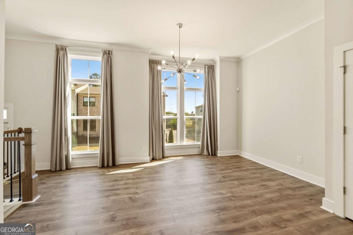 615 Fair View Circle Roswell - Photo 11