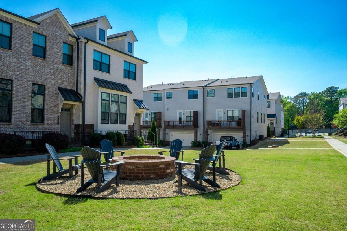 615 Fair View Circle Roswell - Photo 31