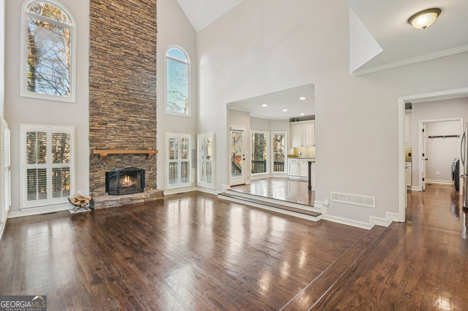 701 Whisper Wind Court Woodstock - Photo 10