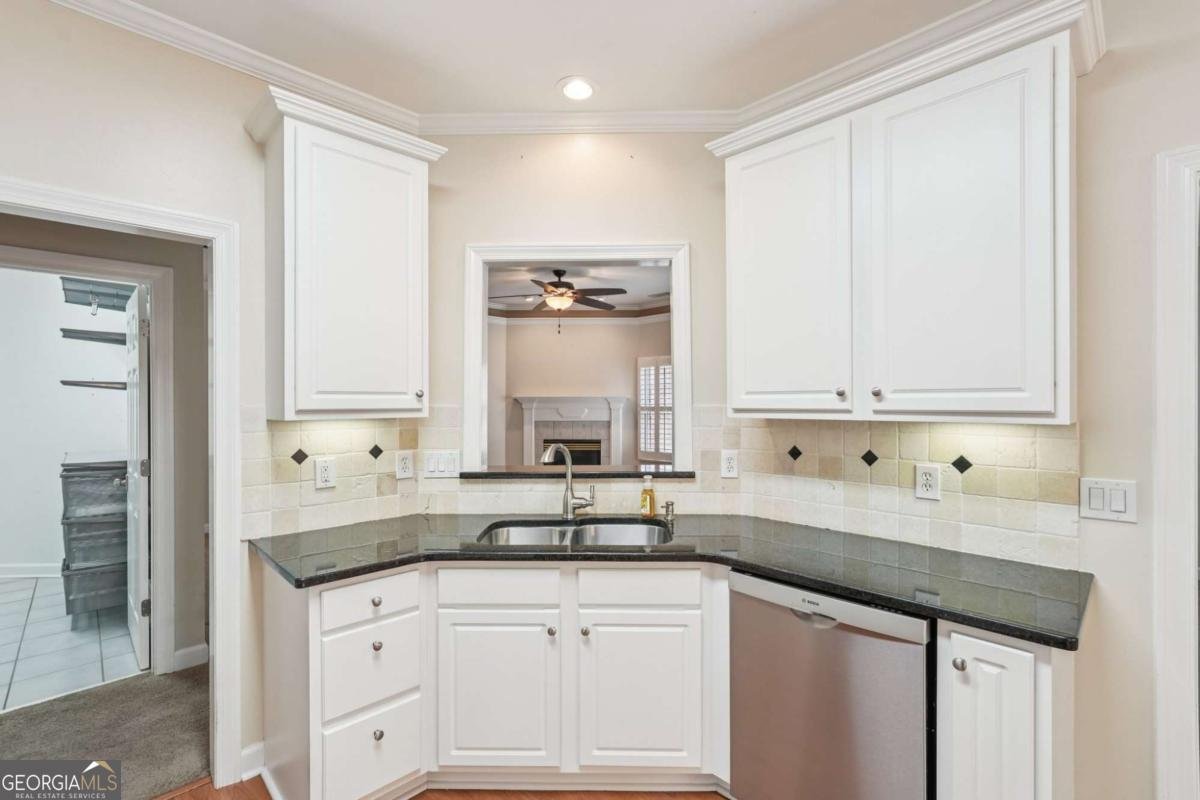 1625 Glenhurst Drive Snellville - Photo 19