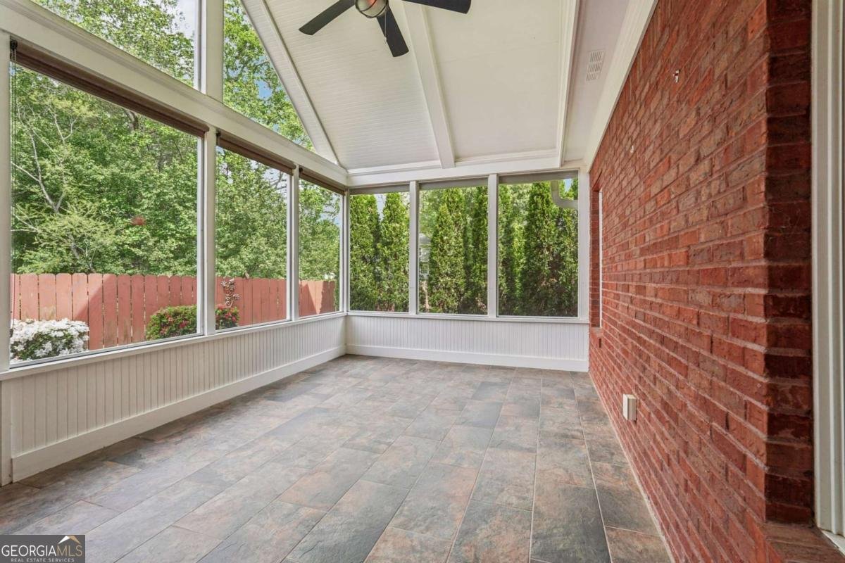 1625 Glenhurst Drive Snellville - Photo 40