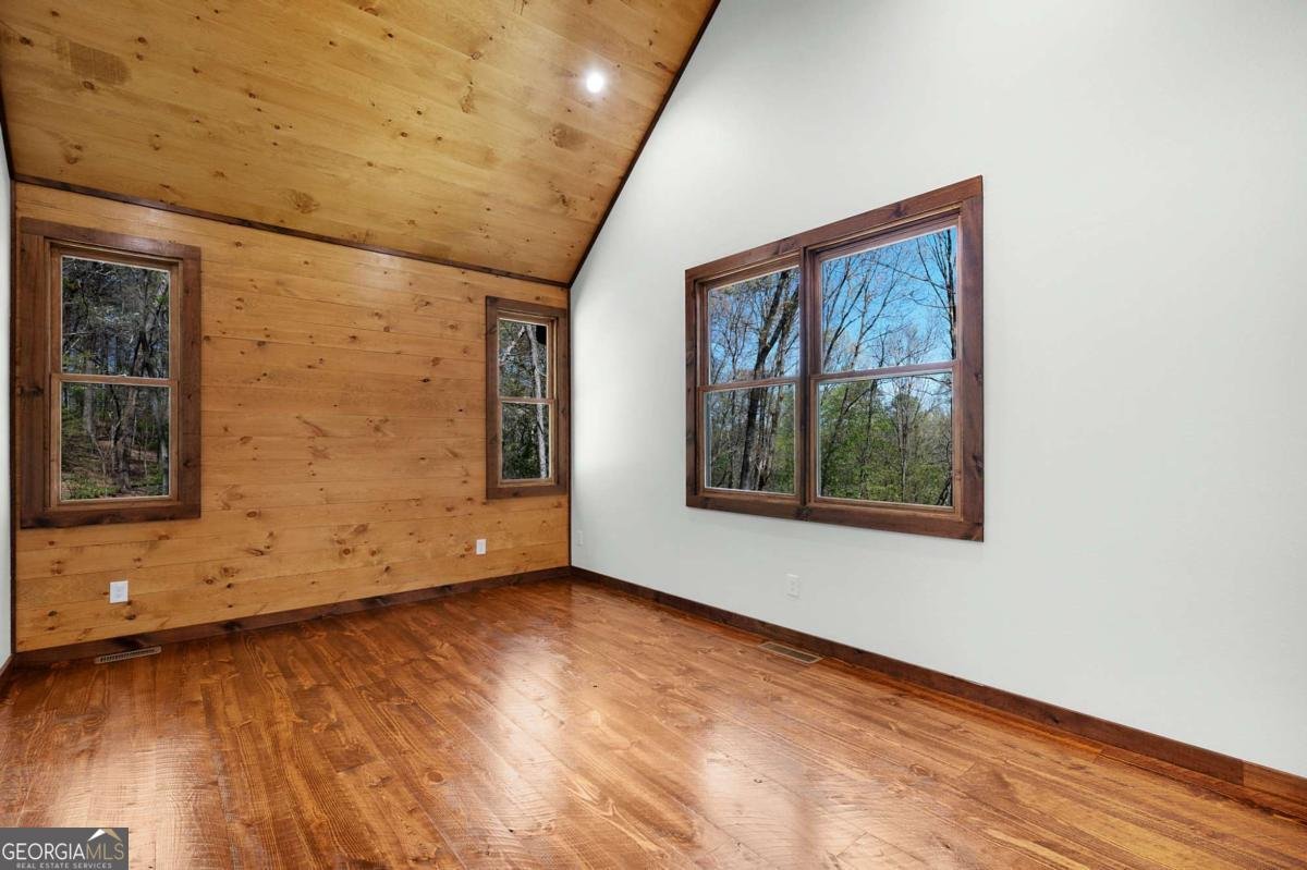 1038 BLUEBIRD Road Mineral Bluff - Photo 36