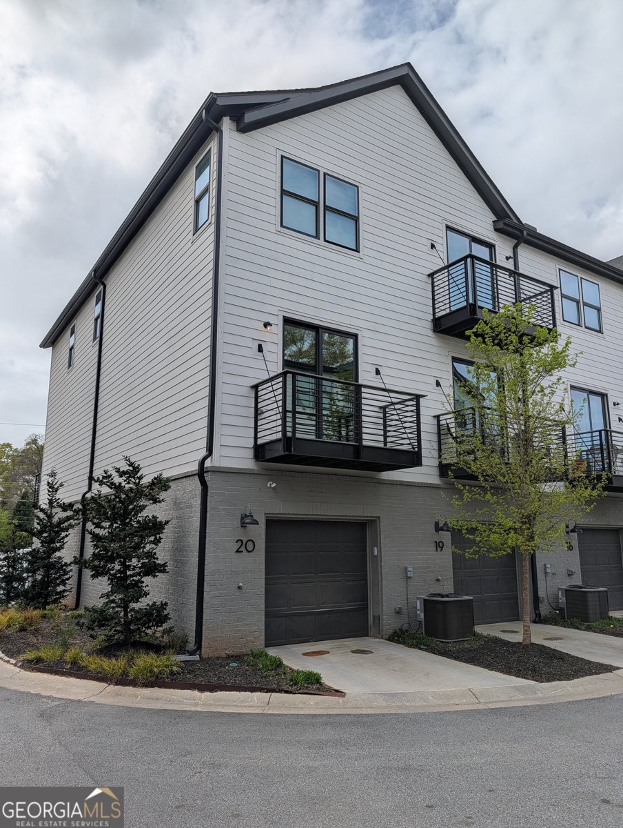 1350 May Avenue Atlanta - Photo 8